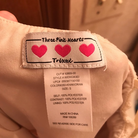 Spring dress - Picture 2 of 2